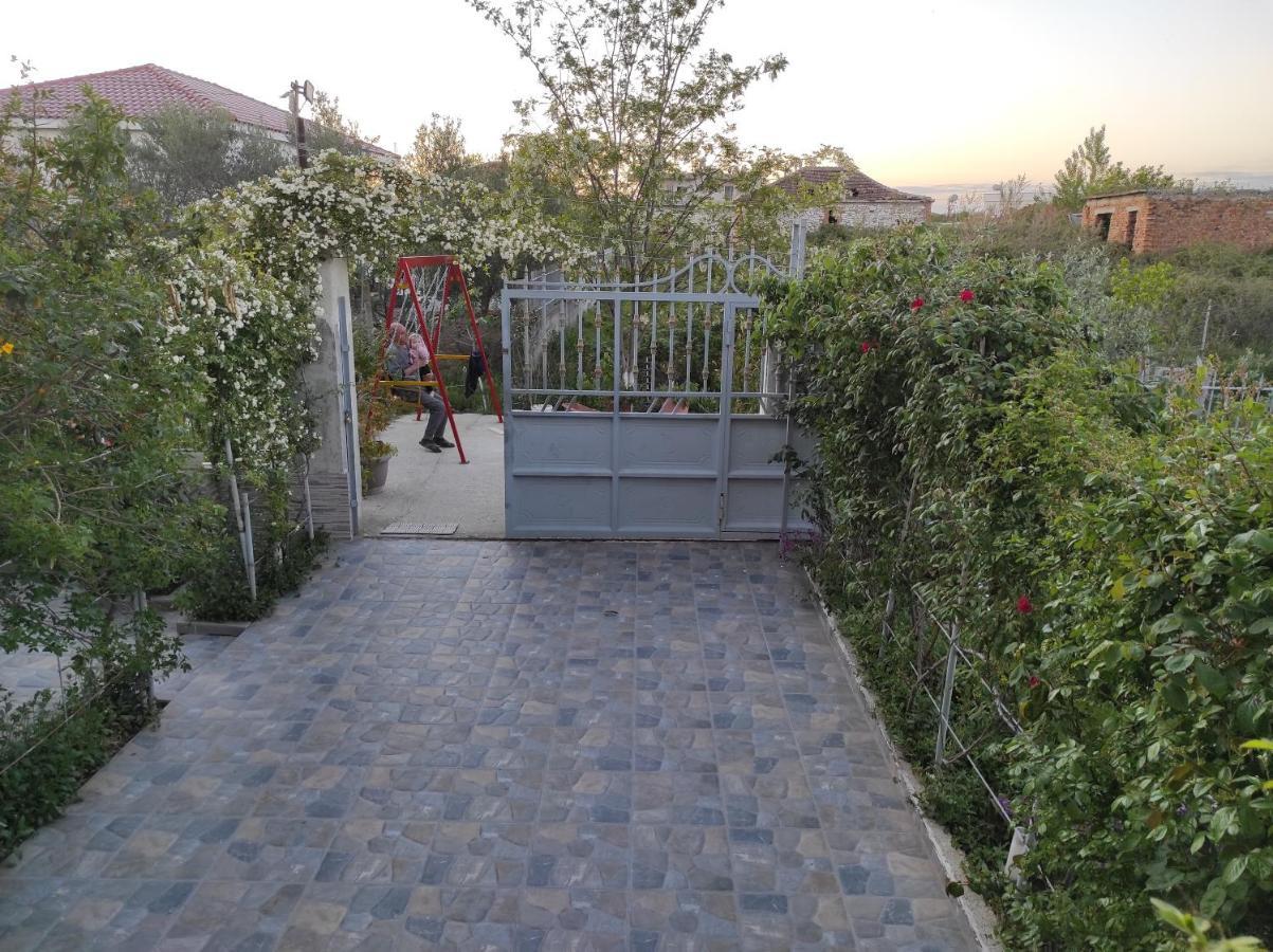 Alanthia Apartment Vlore Luaran gambar