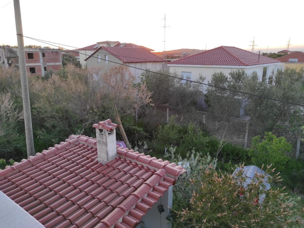 Alanthia Apartment Vlore Luaran gambar