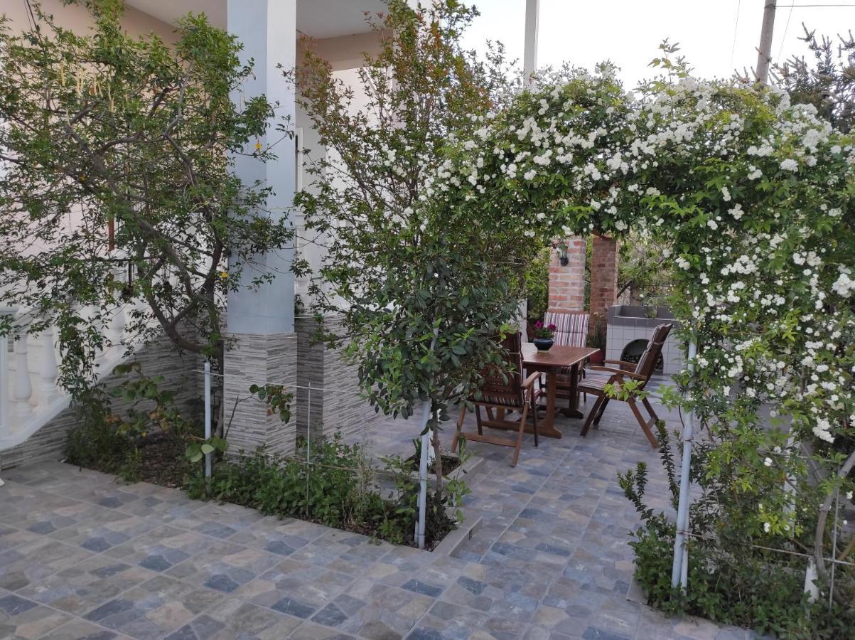 Alanthia Apartment Vlore Luaran gambar